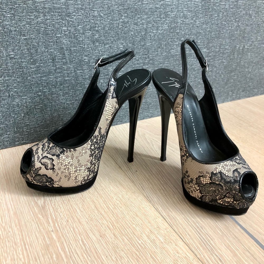 Giuseppe Zanotti Black Patent Leather and Lace Platform Shoes.